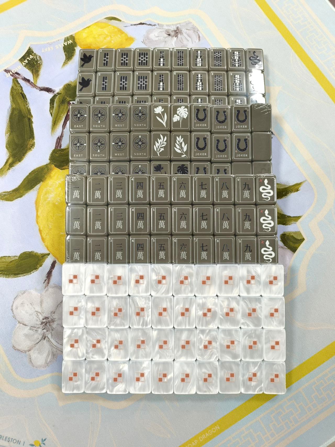 Deep Green Mahjong Tiles Set 160pcs