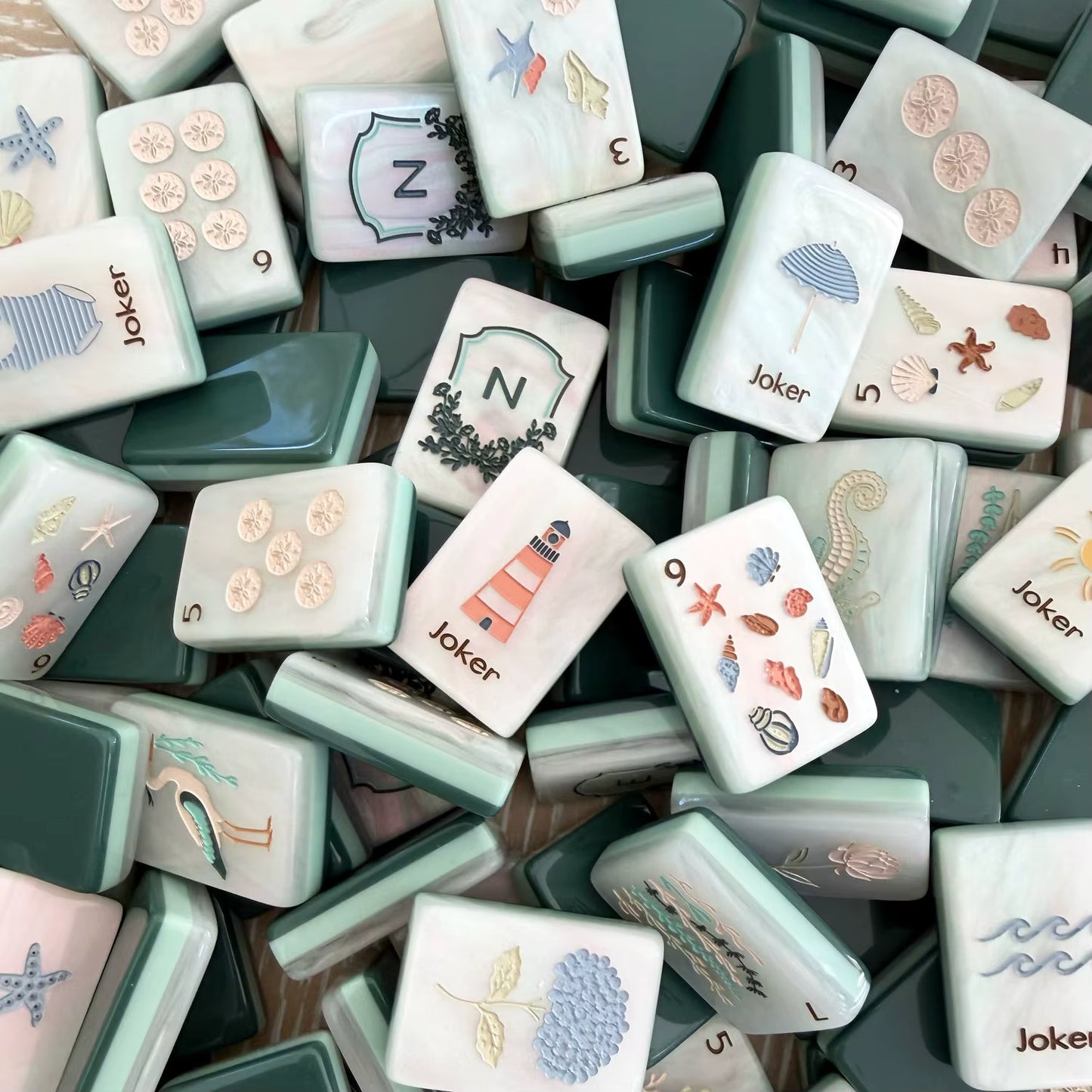 Pale Beach Mahjong Tiles and Mat Set