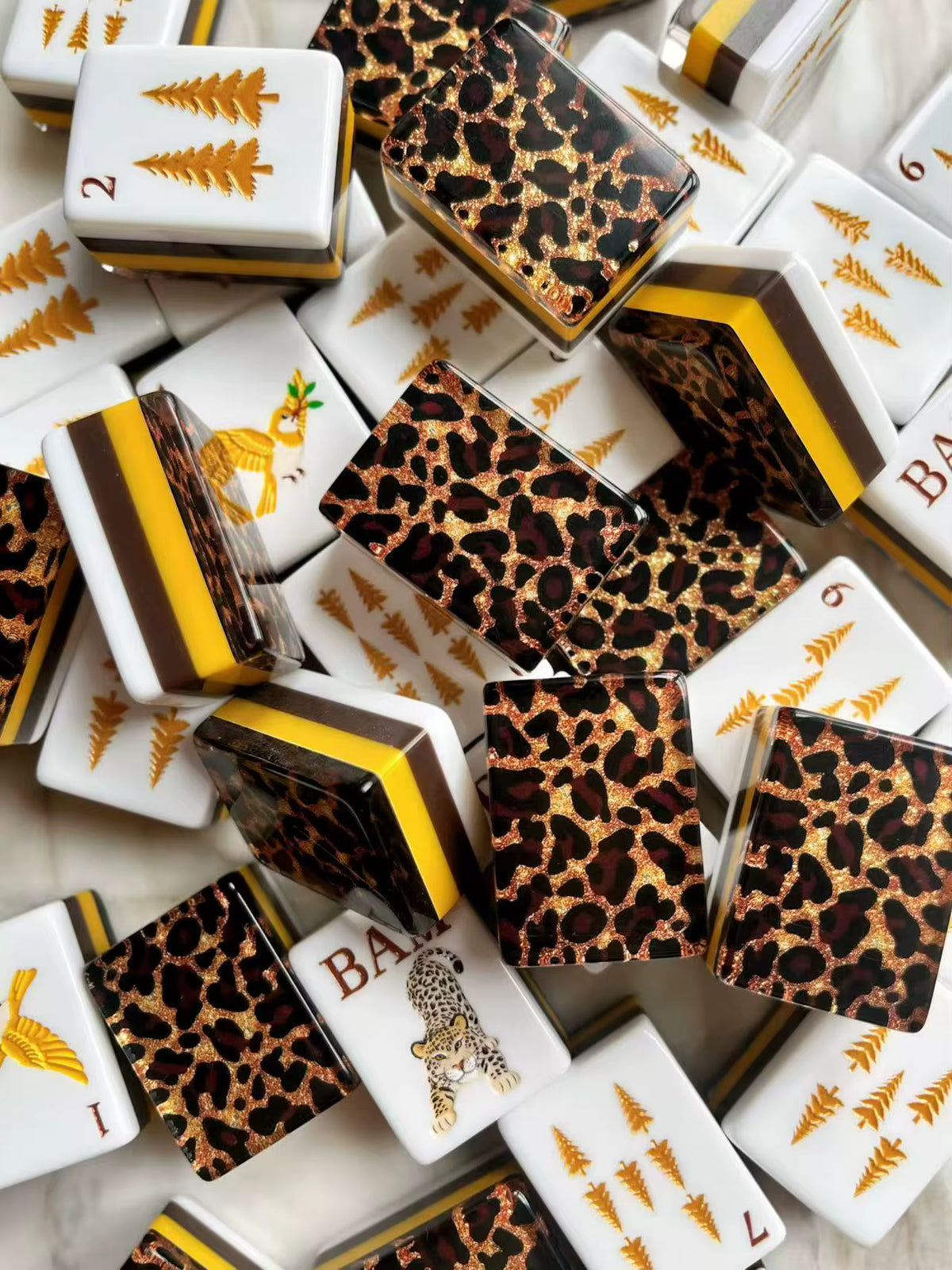 Beige Leopard Mahjong Tiles Set 160pcs