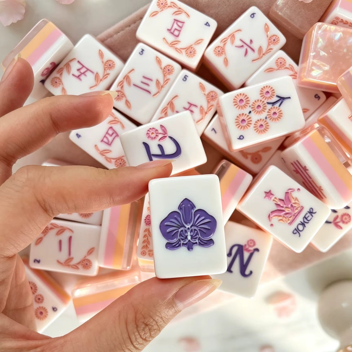 Pink Flowers Mahjong Tiles Set 160pcs