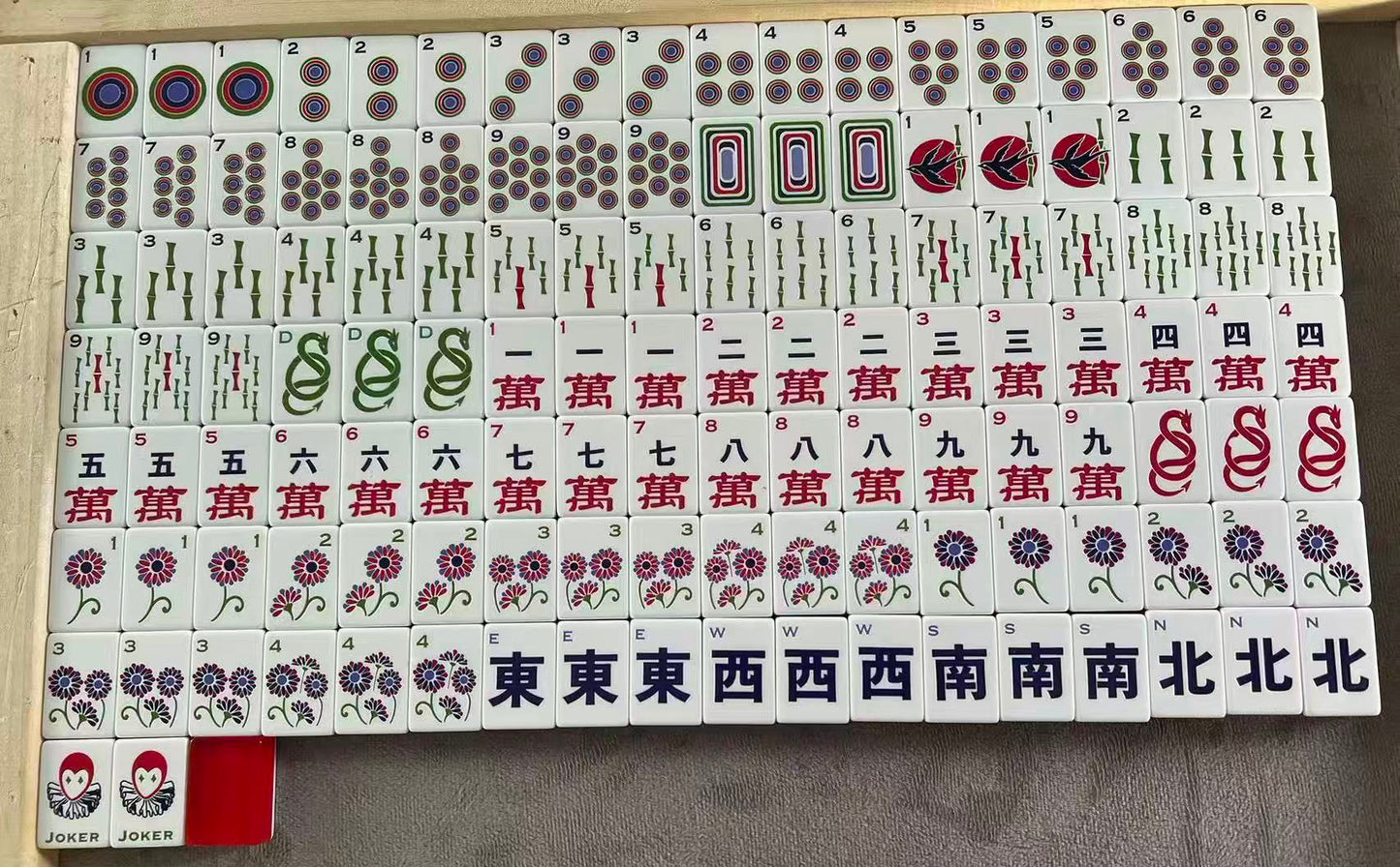 Lucky Red Mahjong Tiles Set 160pcs