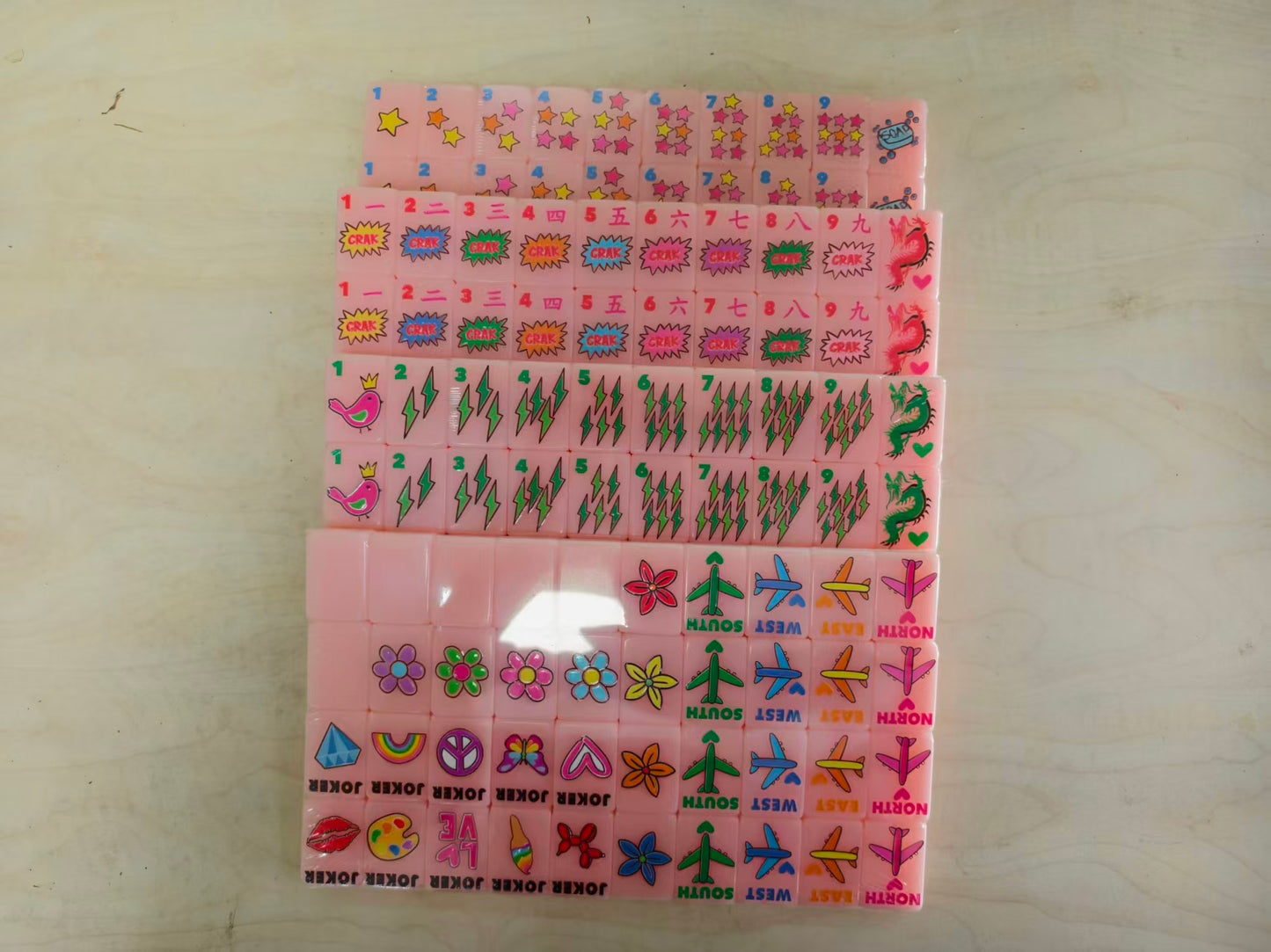 Pink Vintage Fun Mahjong Tiles Set 160pcs