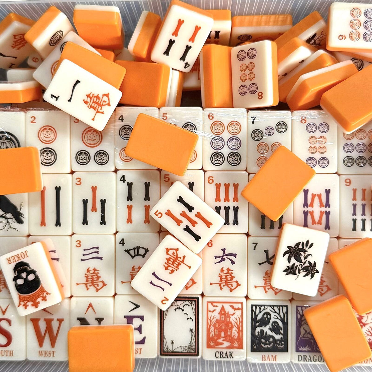 Glow in the Dark Halloween Skull Mahjong Tiles Set 160pcs