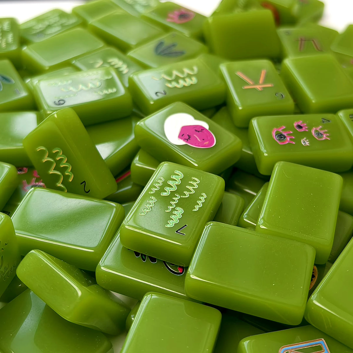 Groovy Green Mahjong Tiles Set 160pcs