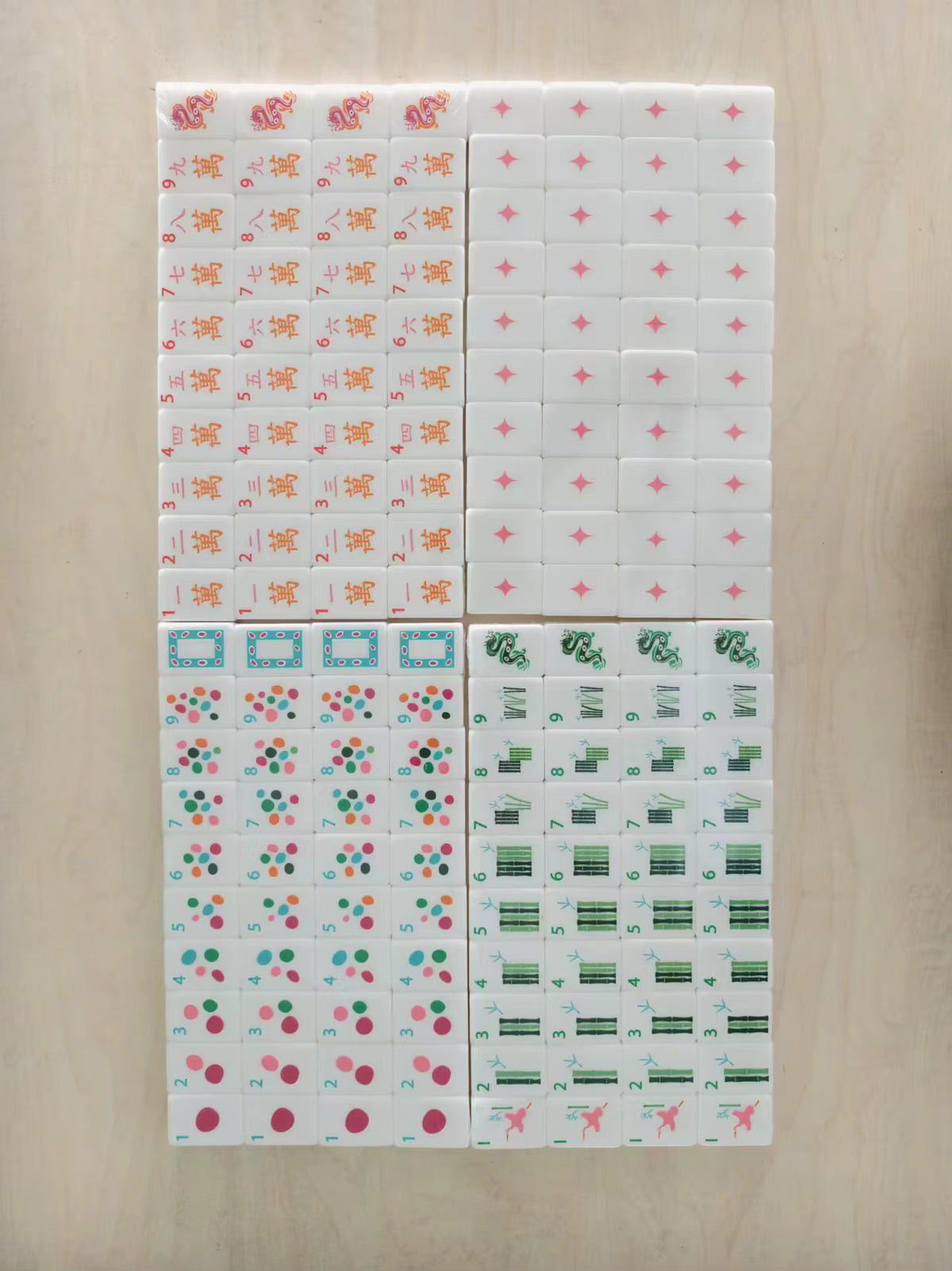 White Safari Mahjong Tiles and Mat Set
