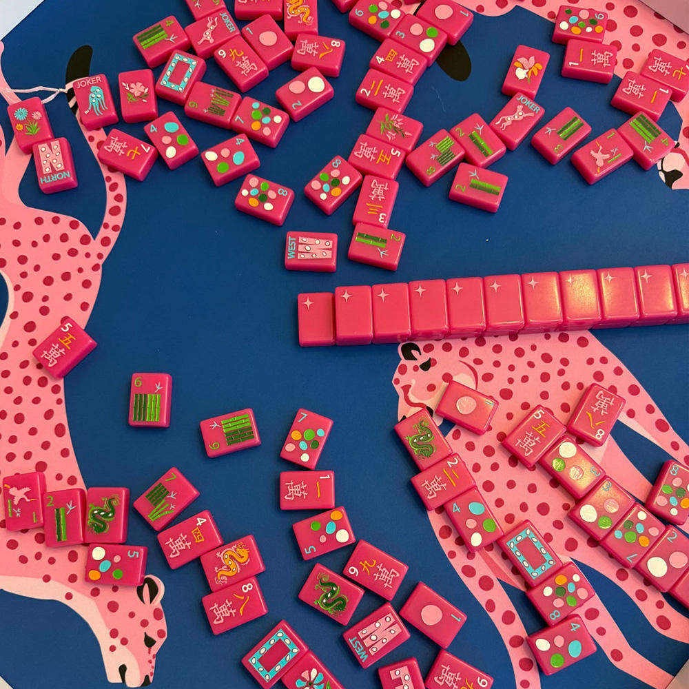 Vibrant Hot Pink Mahjong Tiles Set 160pcs