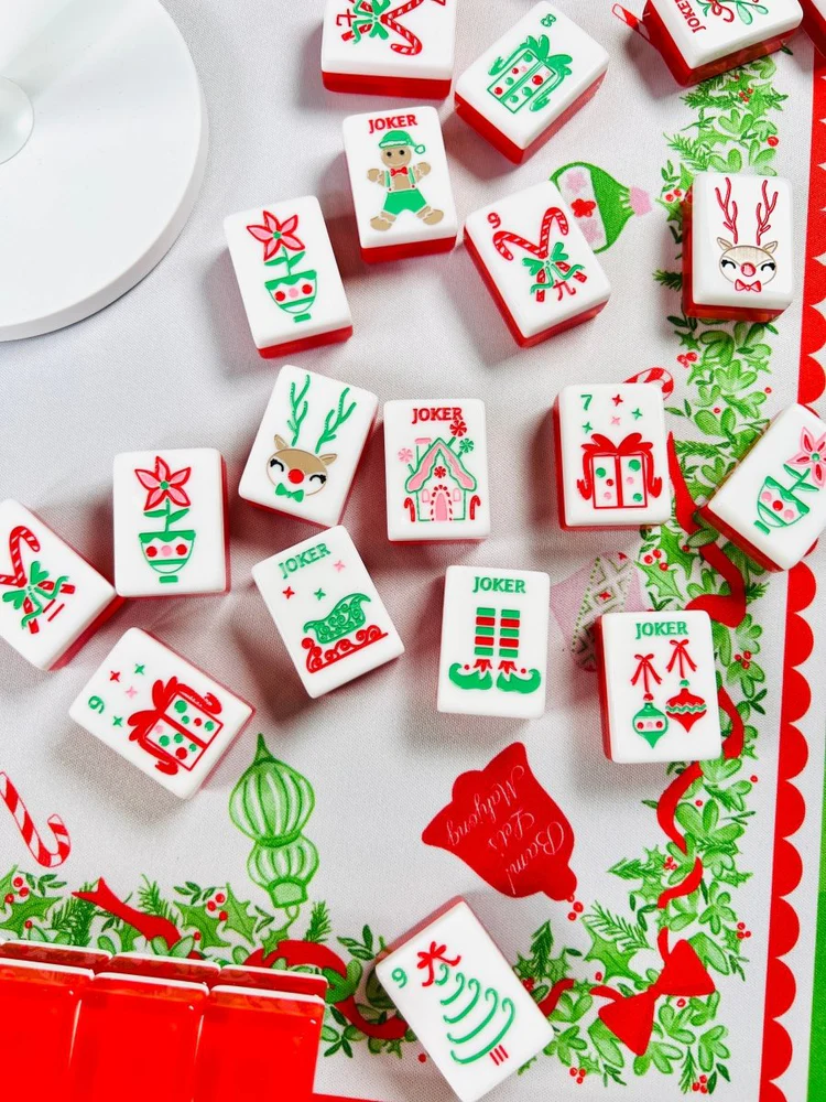 Red Christmas Mahjong Tiles and Mat Set