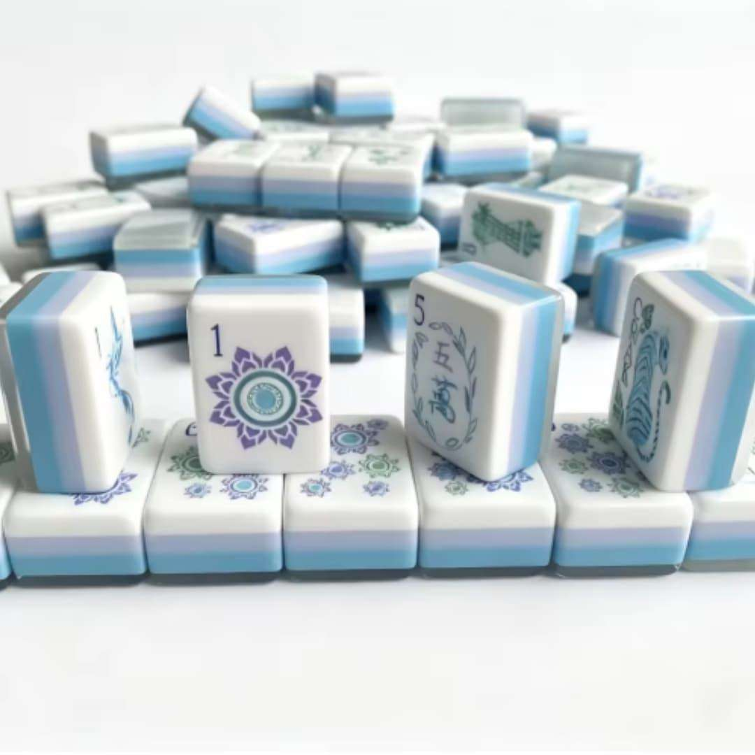 Ice Blue Mahjong Tiles Set 160pcs