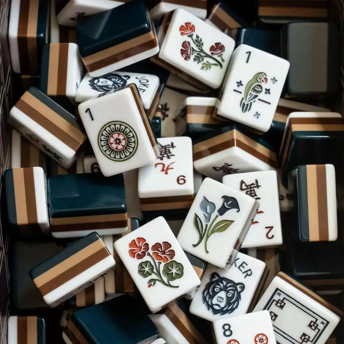 Black Bear Mahjong Tiles Set 160pcs