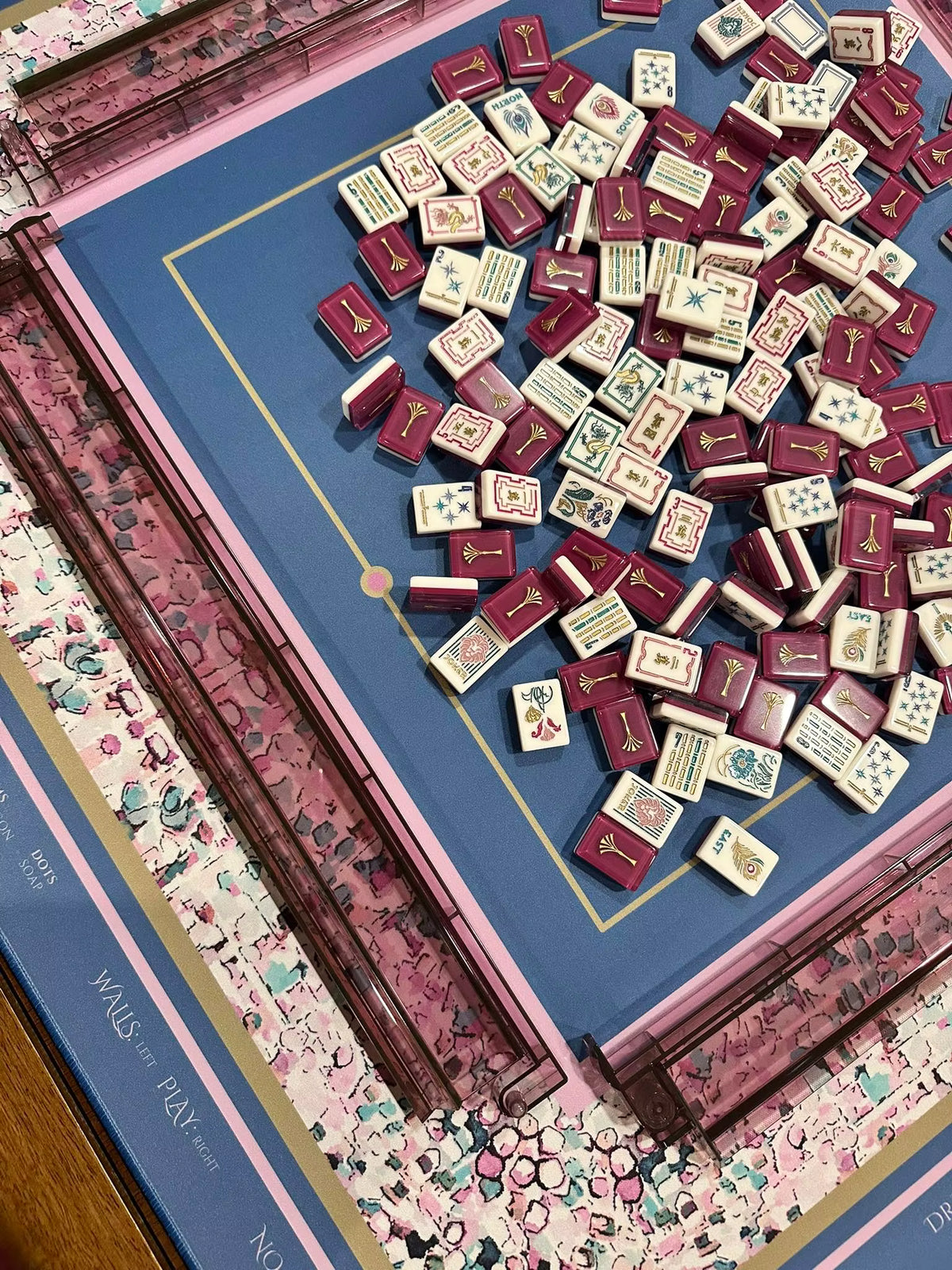 Red Lagoon Mahjong Tiles Set 160pcs