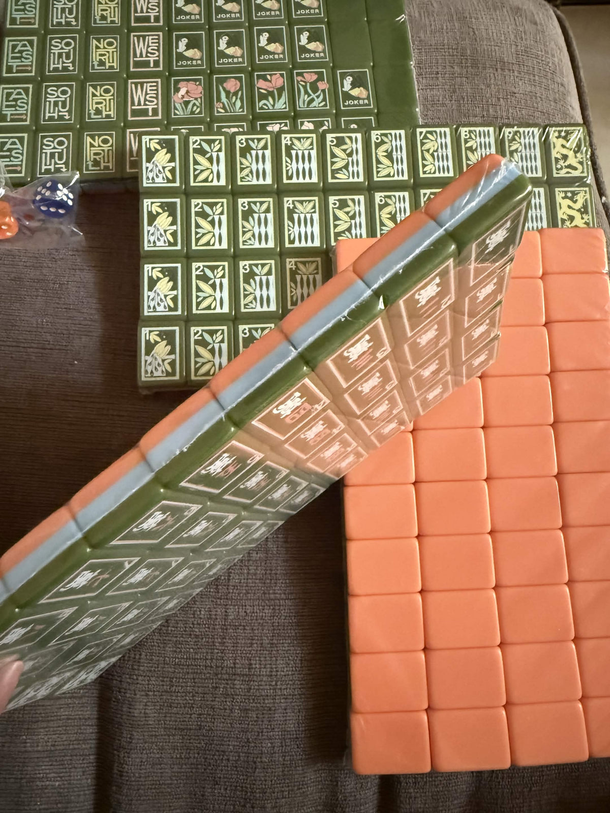 Artistic Green Mahjong Tiles Set 160pcs