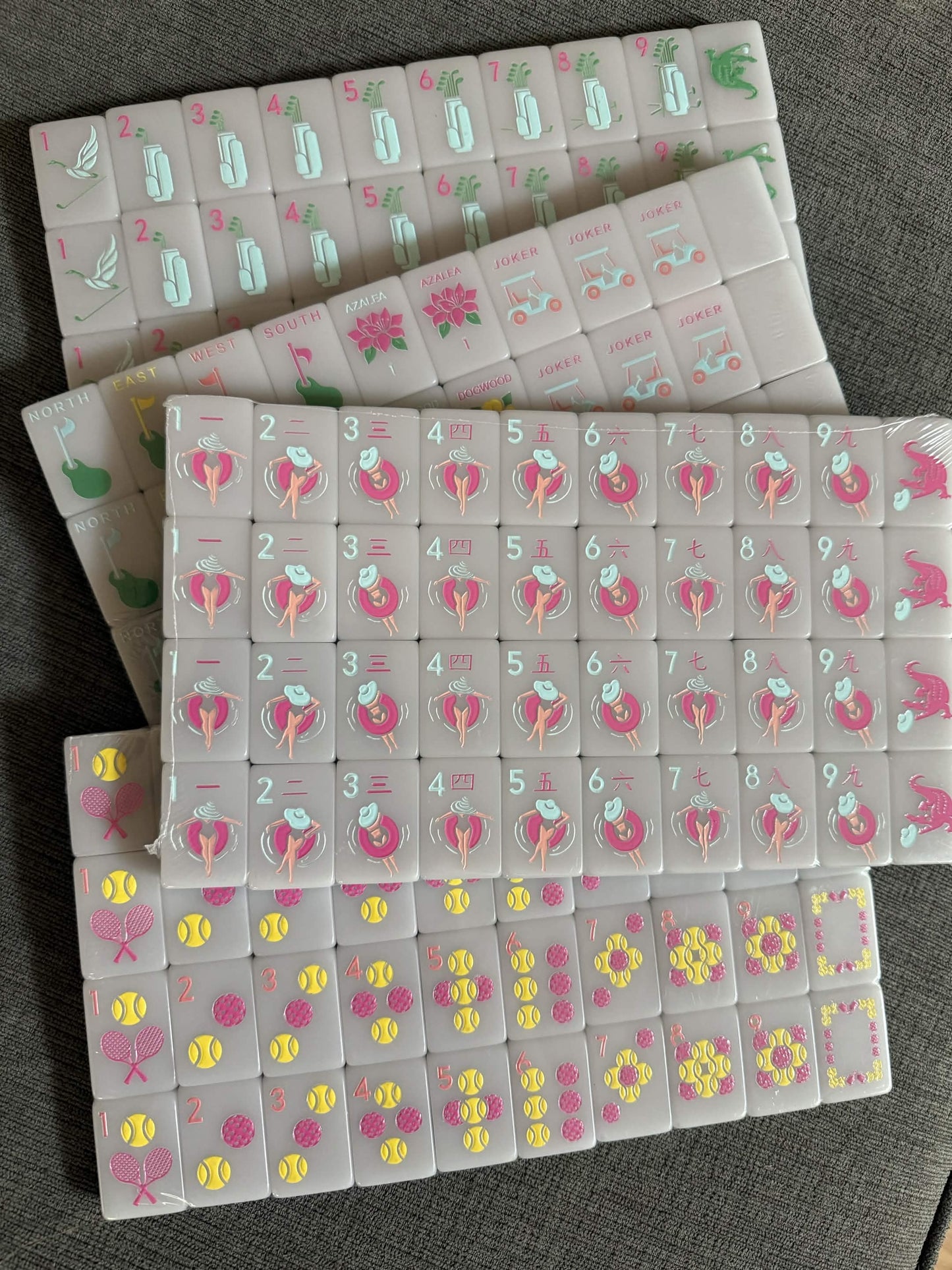 Country Club Mahjong Tiles Set 160pcs