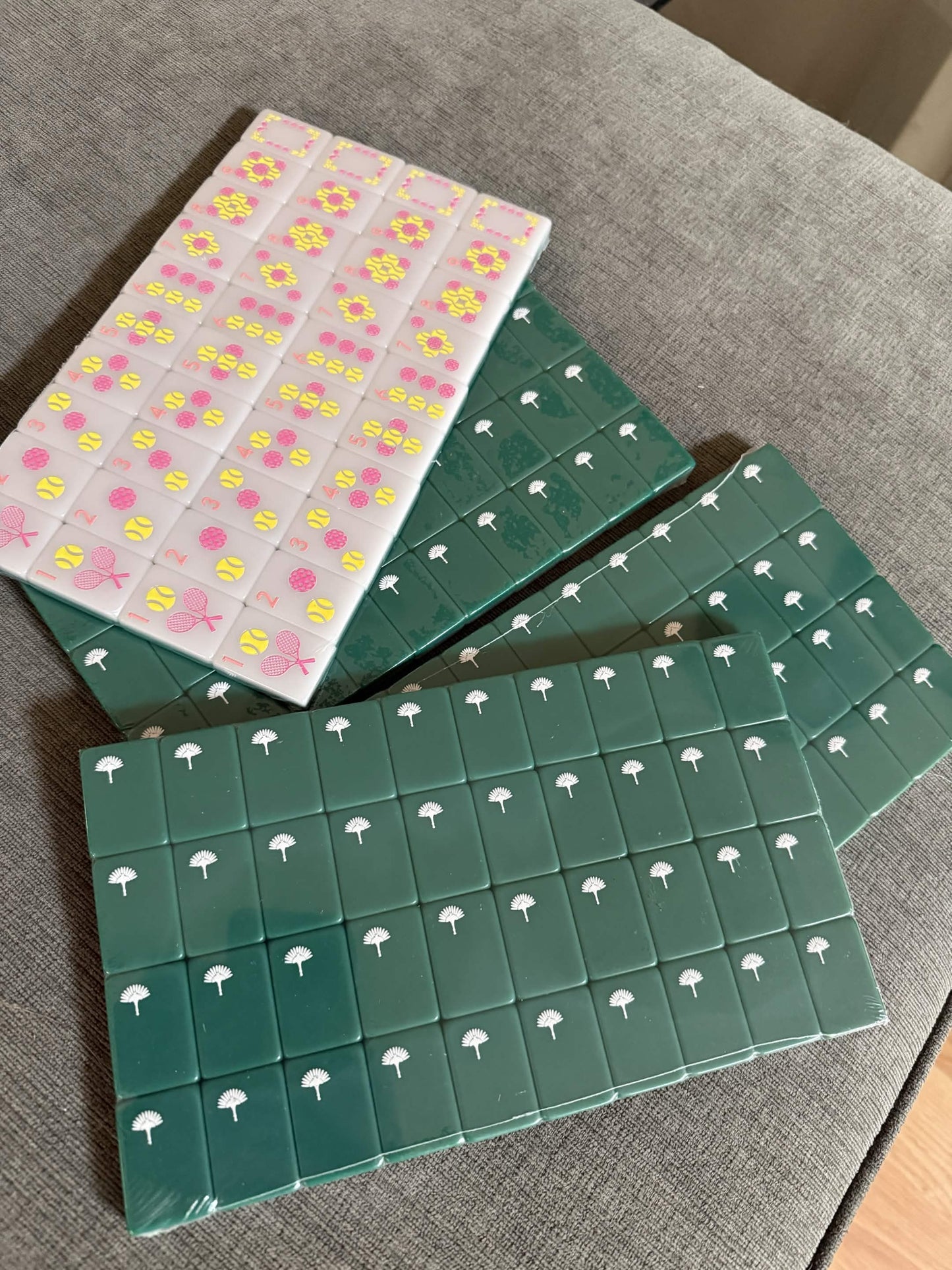 Country Club Mahjong Tiles Set 160pcs