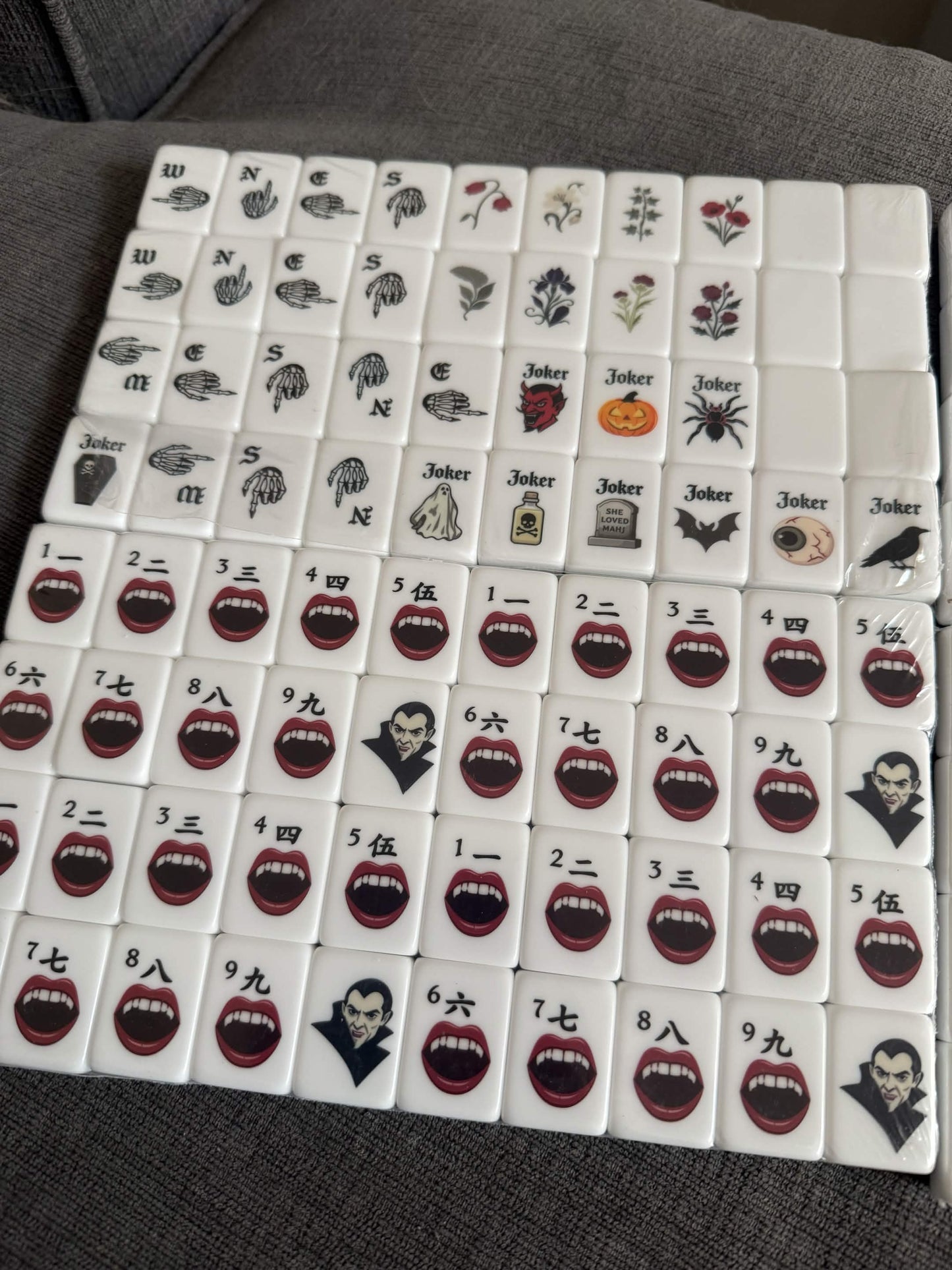 Gothic Halloween Mahjong Tiles Set 160pcs